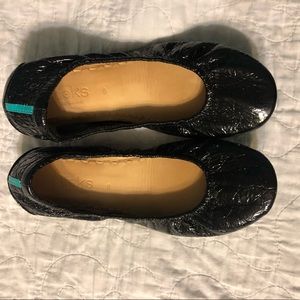 Size 8 Black Obsidian Tieks